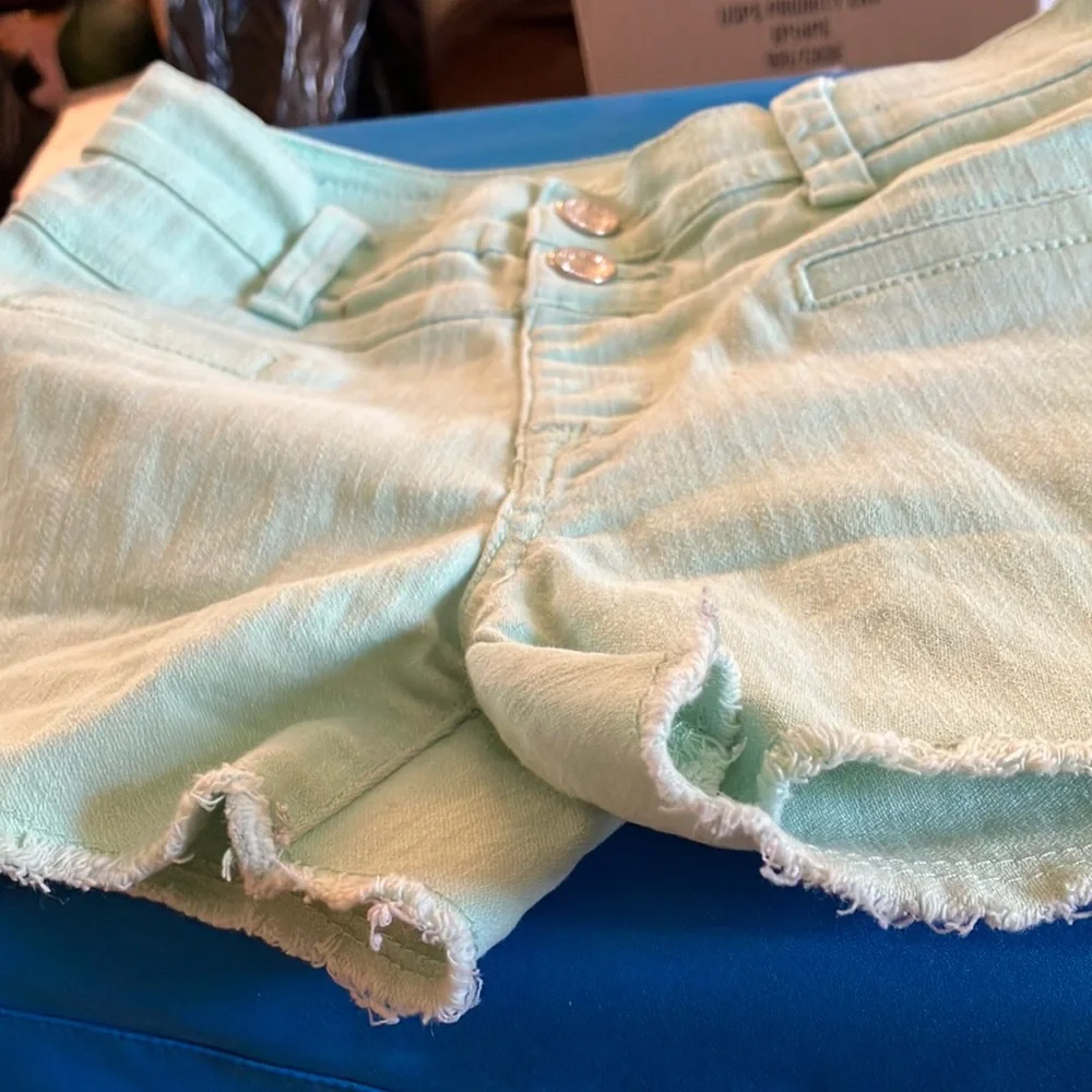 FINAL MARKDOWN Girls justice Mint Green Frayed Hem Shorts 14